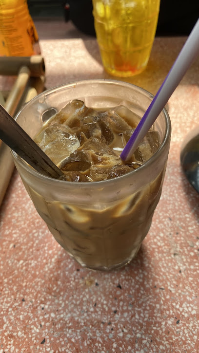 Cafe Song Tranh
