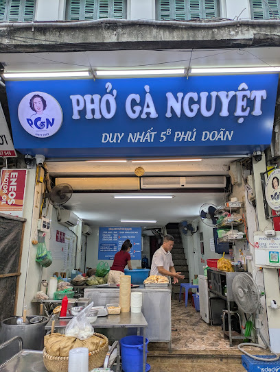 Phở Gà Nguyệt